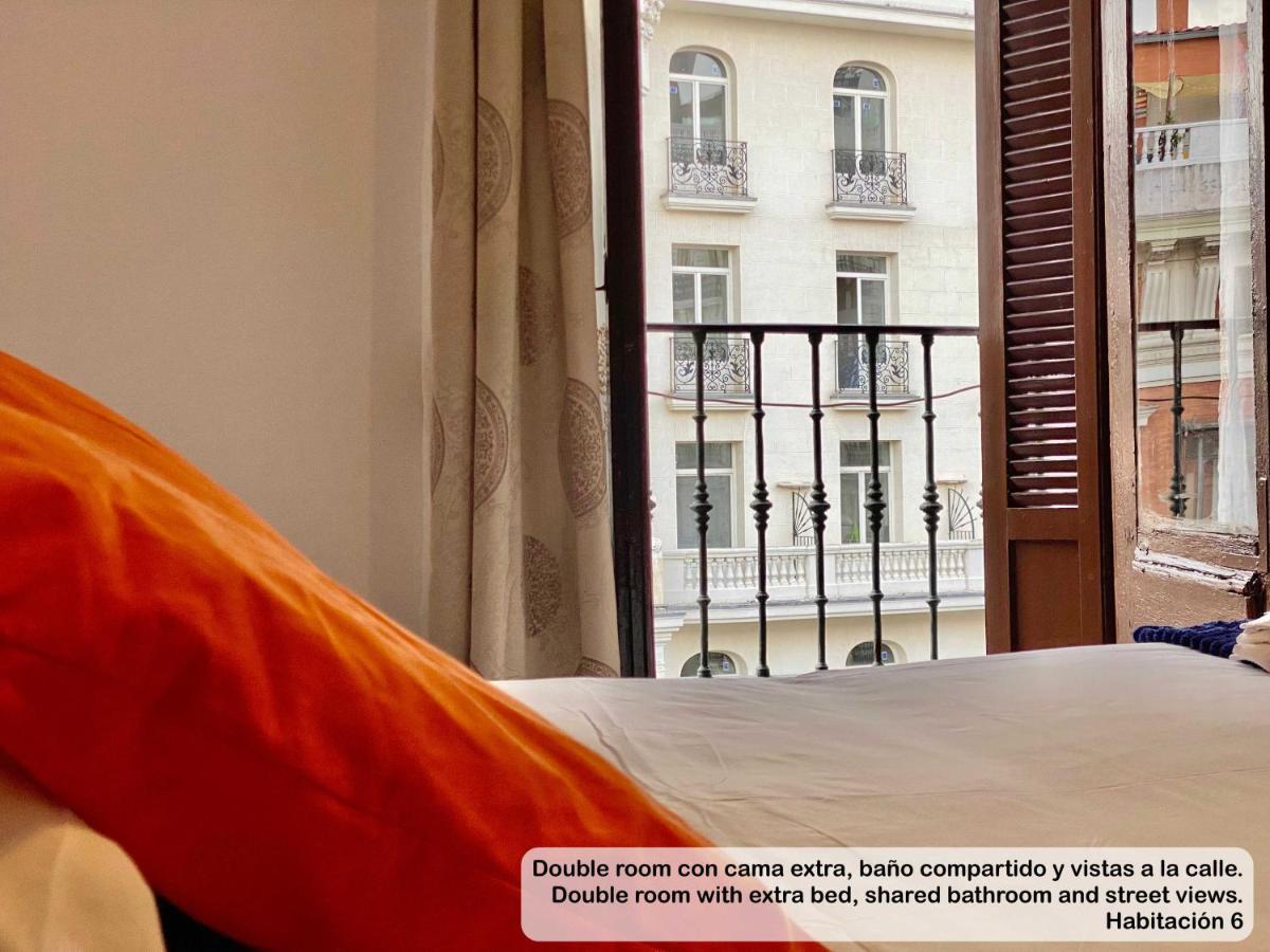 Gran Via Sol Rooms Мадрид Экстерьер фото